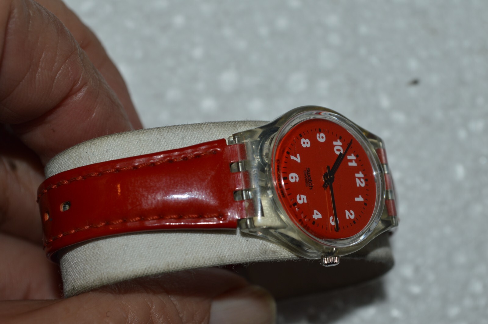 1996 Swatch Watch LK155 GLOSS Swiss Lady Quartz 25mm Originals Tested Vintage 96
