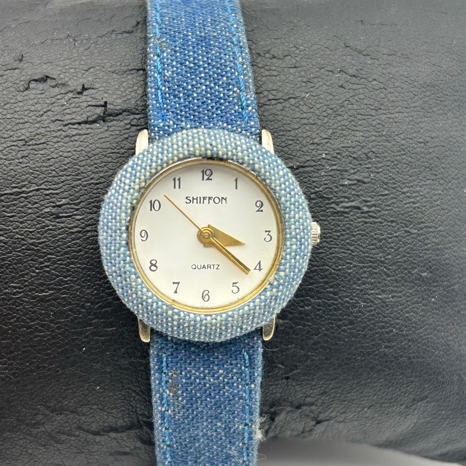 Shiffon Blue Denim Fabric Band and Case Cover Women’s Quartz Watch New Battery