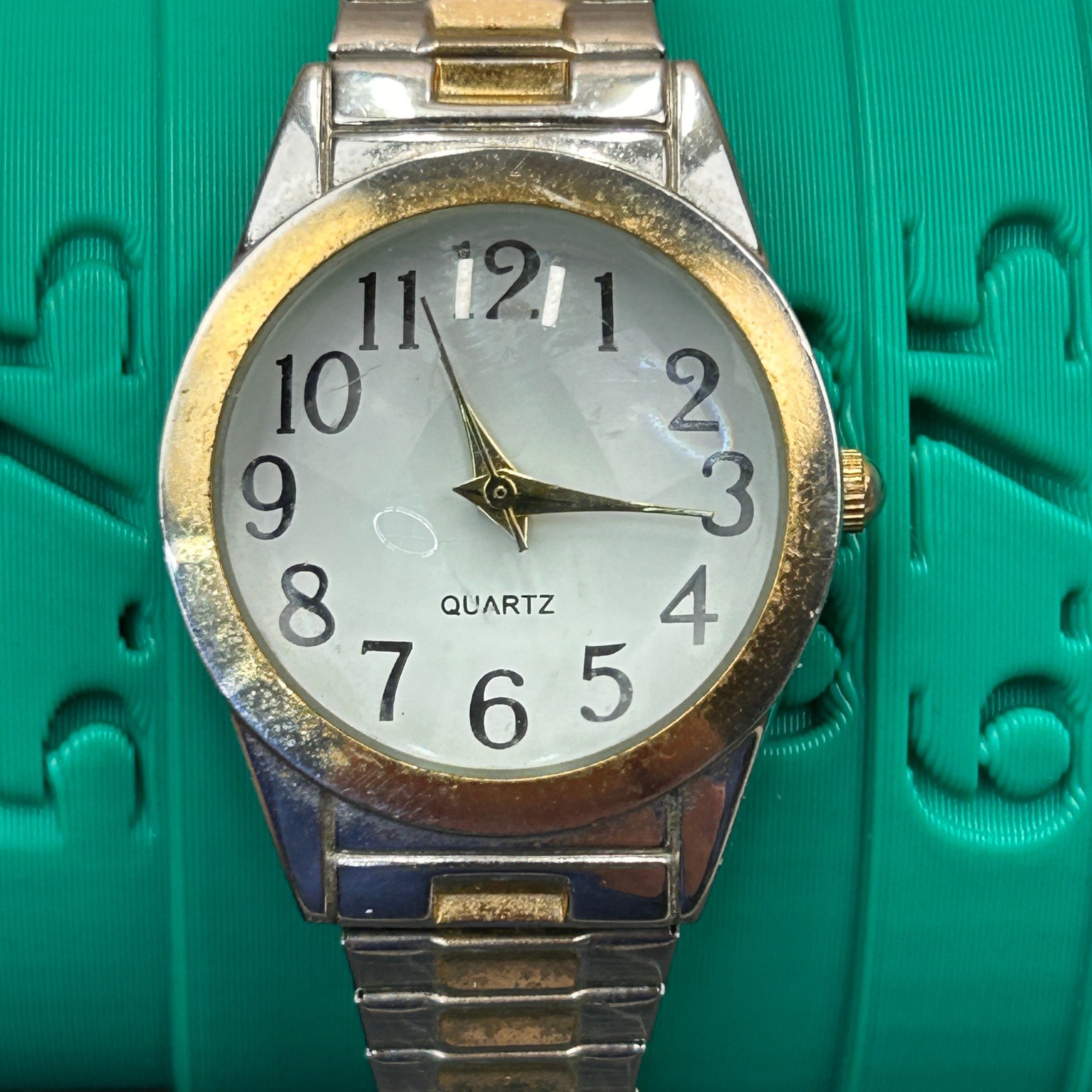 Two Tone Gold Silver Stainless Steel Quartz Movement Analog Wristwatch Women’s