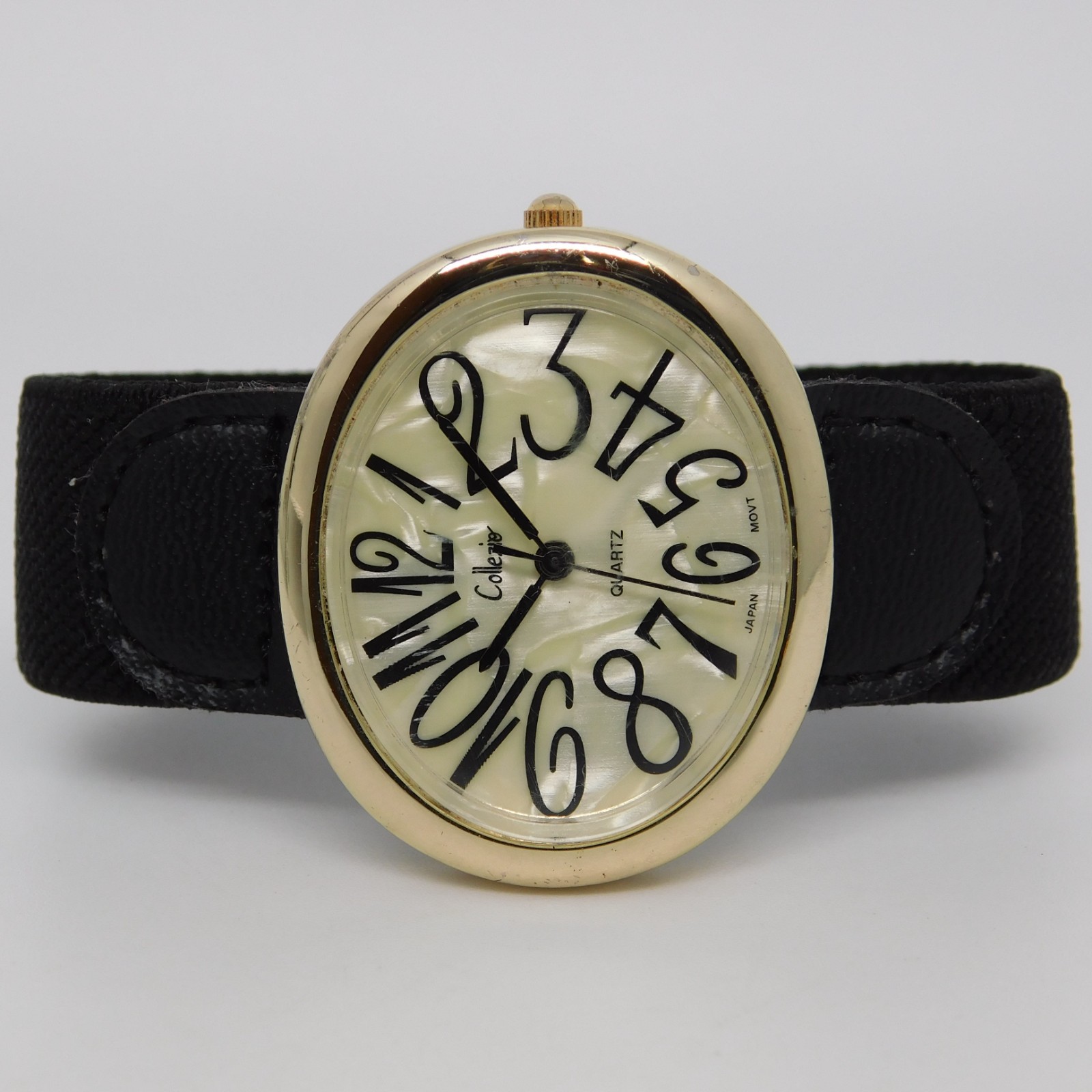 Collezio Nylon Band Quartz Analog Women’s Watch New Battery