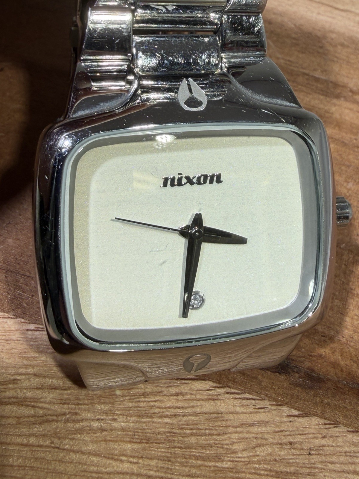NIXON The Player Watch Stainless Steel w/ White Face Diamond