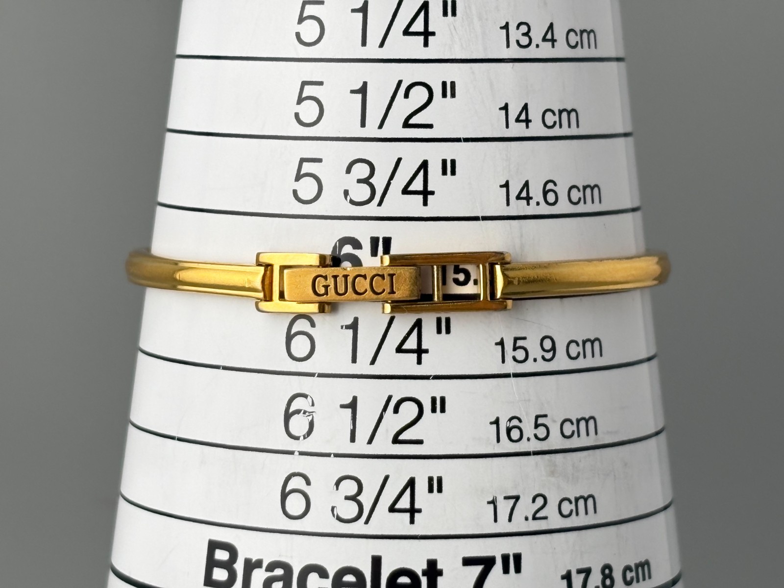 [S size Excellent] Gucci Change Bezel 11/12.2 Gold Pink Watch Auth
