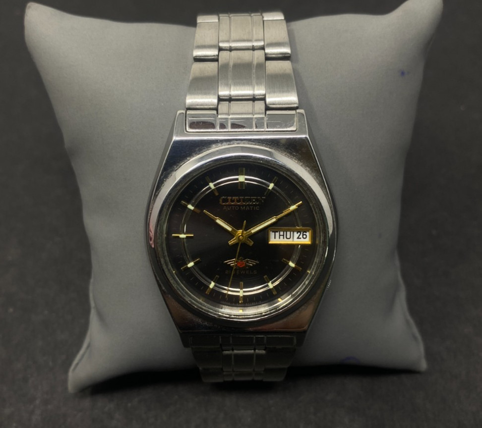 Vintage Citizen Automatic 8200A Japan Movement Day-Date Men’s Wrist Watch