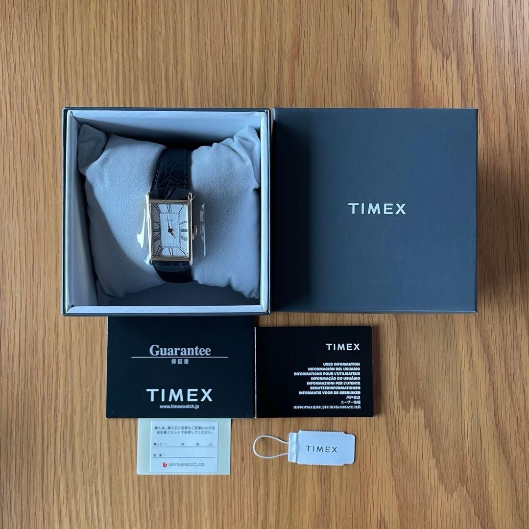 TIMEX 1976 Lexington Reissue TW2Y56200 Roman Dial Leather Quartz Watch