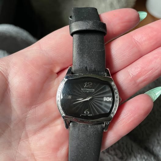 Wittnauer Ladies Sapphire Crystal Watch With Diamonds, Model C8671216