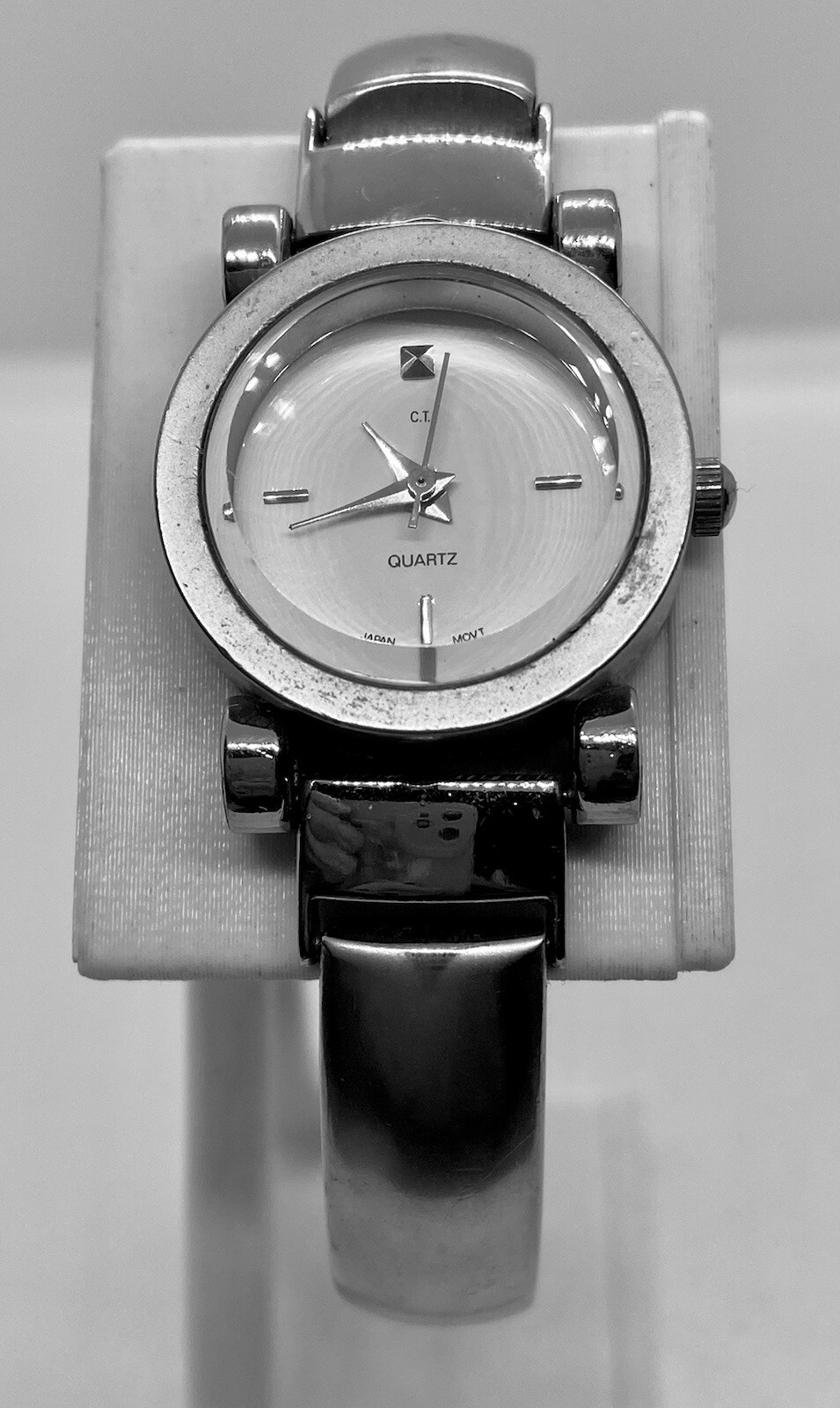 C. T. Ladies Watch New Battery Deep Silver Case Fits 7” Wrists Minimalist Dial