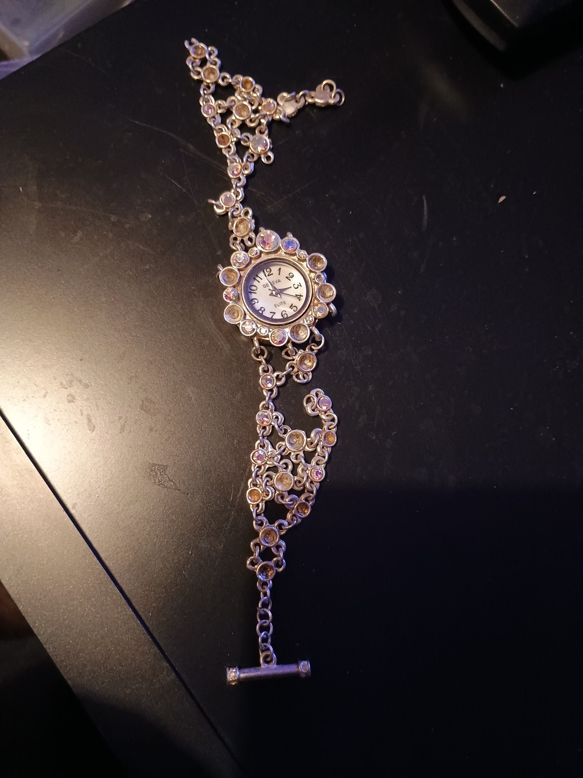 PB3 – Geneva elite Fashion Watch