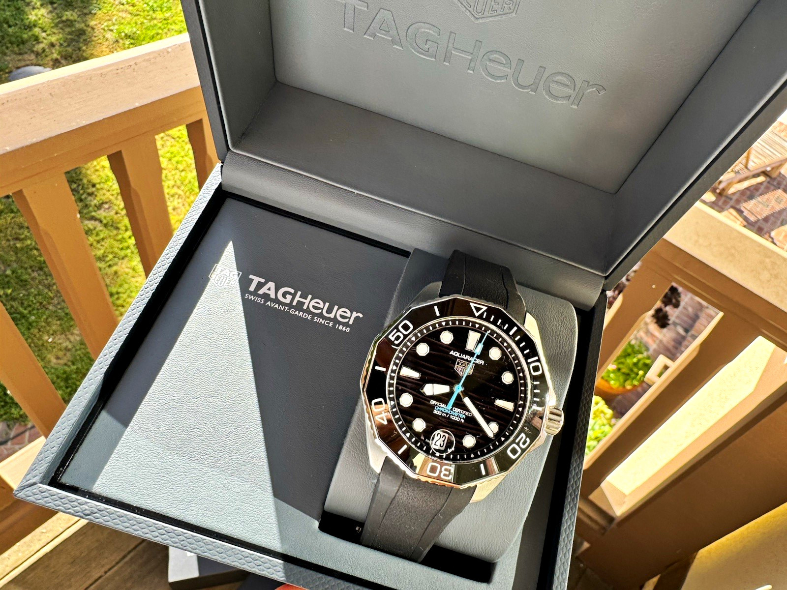 TAG Heuer Aquaracer 300M Automatic 43mm Black Dial Rubber Strap Box Papers