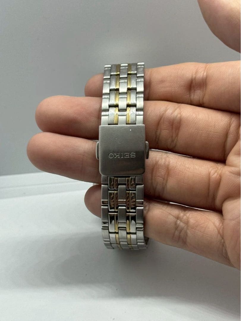 SEIKO SOLAR Analog Two-Tone Watch From Japan