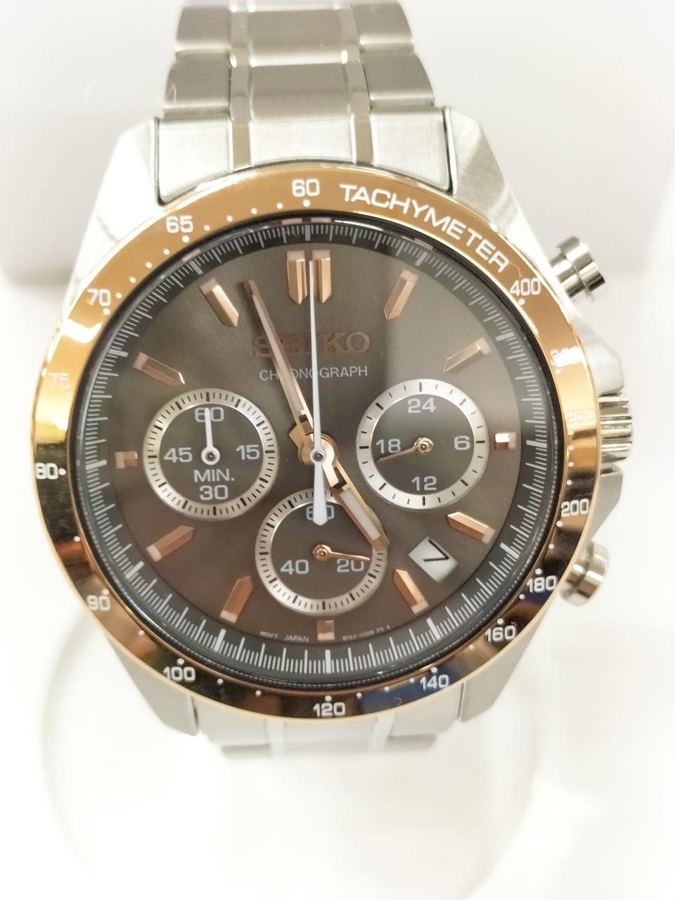 SEIKO Chronograph wristwatch Model 8T63 00D0