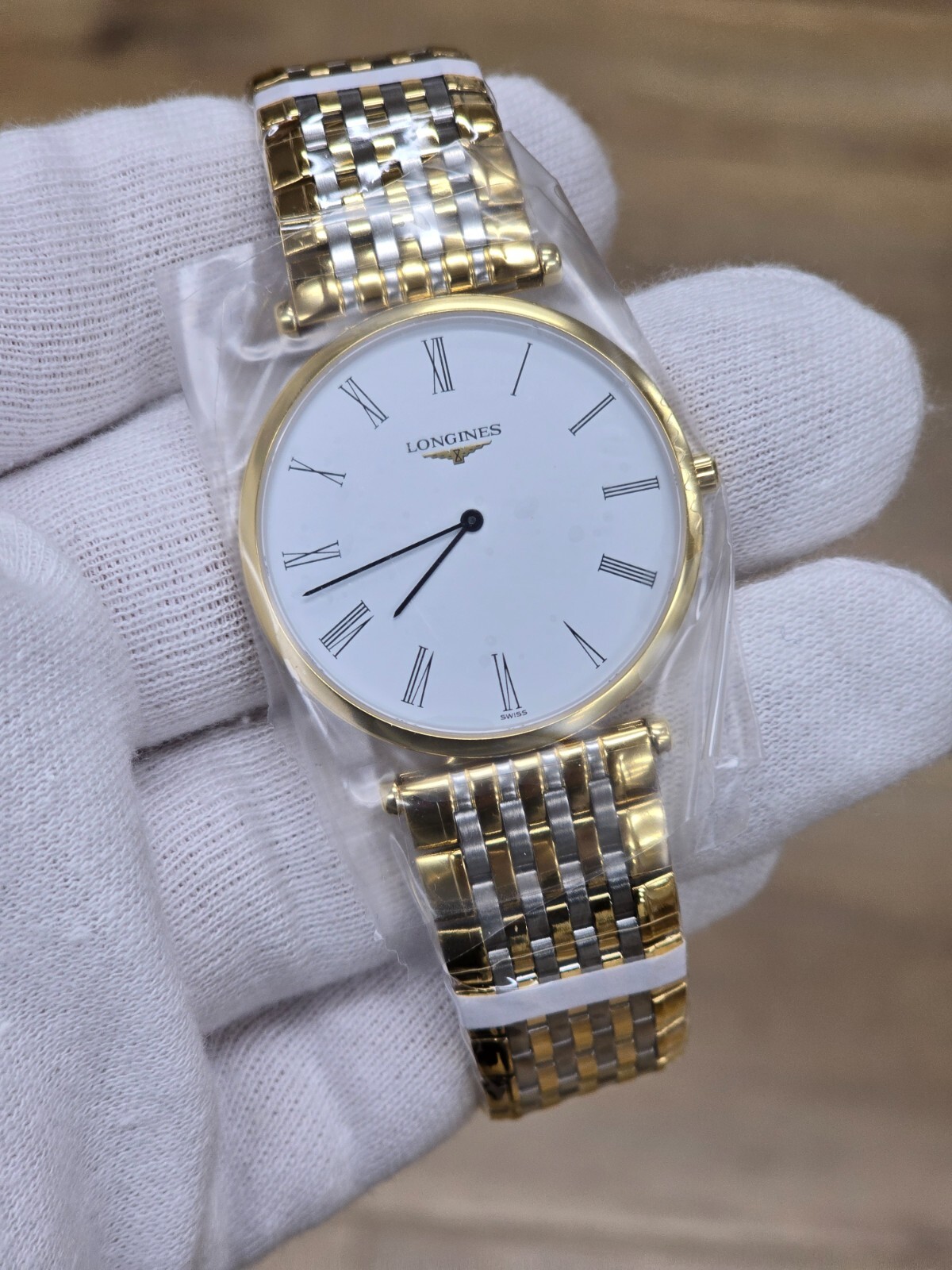 Longines La Grande Classique 33MM Two-Tone Gold Unisex Watch L4.709.2.21.D