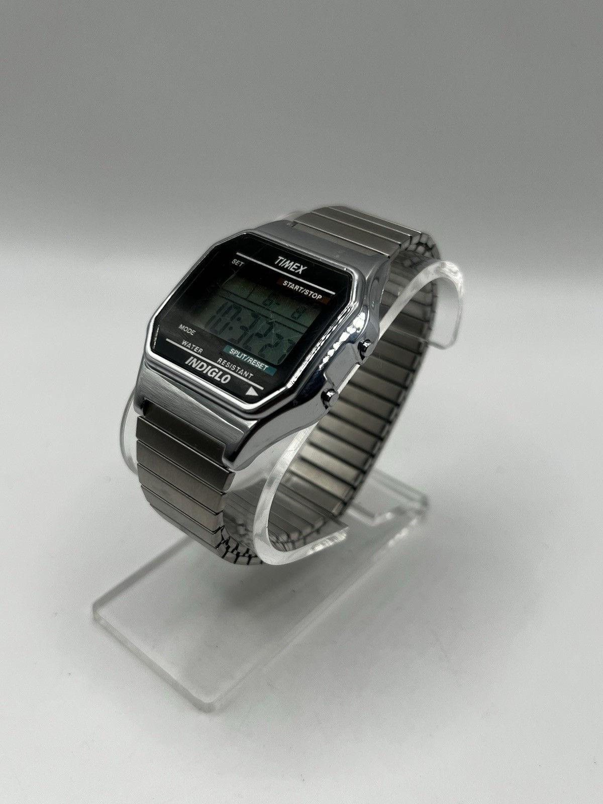 Vintage Timex Indiglo Digital Quartz Watch WR30M 555 W3 Flex Band New Battery