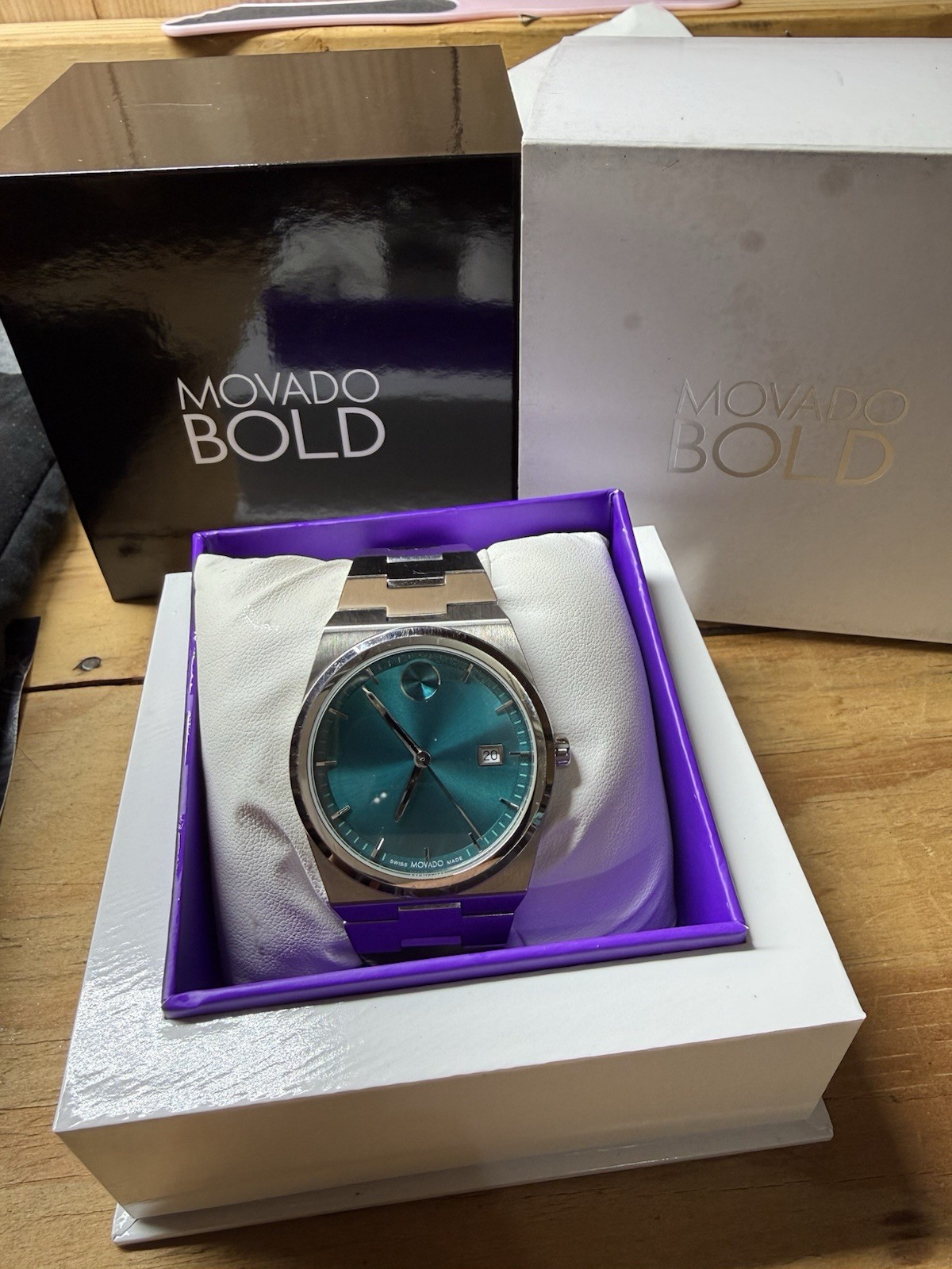 Movado Bold Quest Green Dial Quartz Date Silver Stainless Steel Bracelet w/ Box