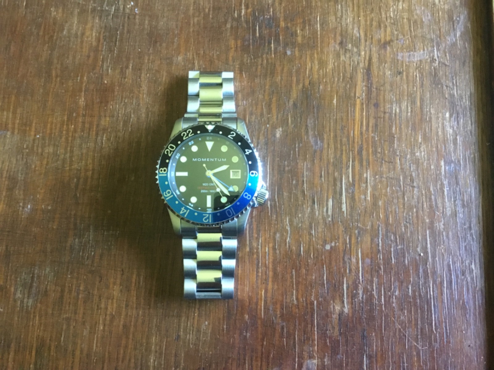 Momentum M20 GMT – Stainless Steel Dive Watch – GMT Dual Time Zone Function