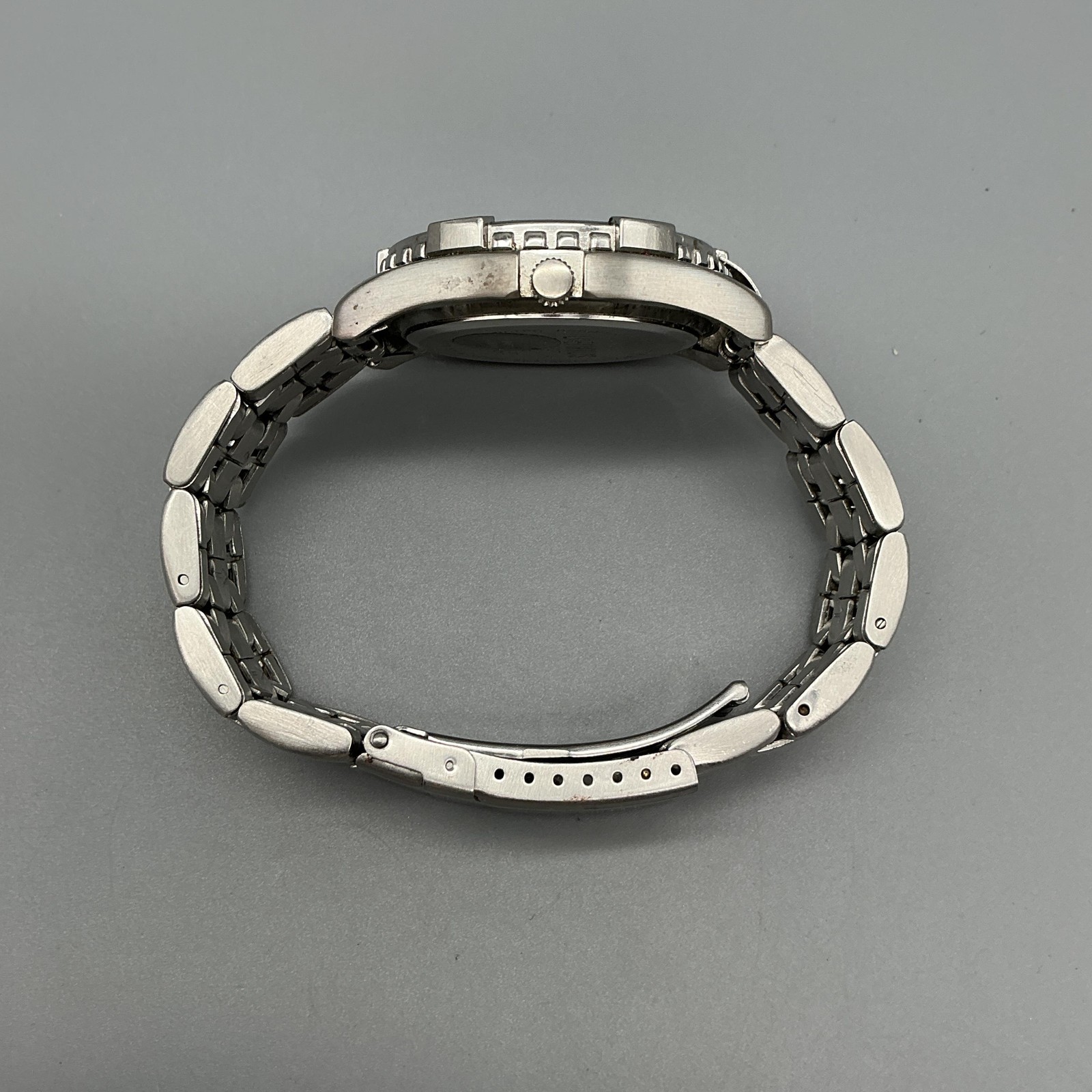 Benrus BNW707 Mens Watch 39mm Black Dial Silver Tone Bracelet New Battery 7.5″