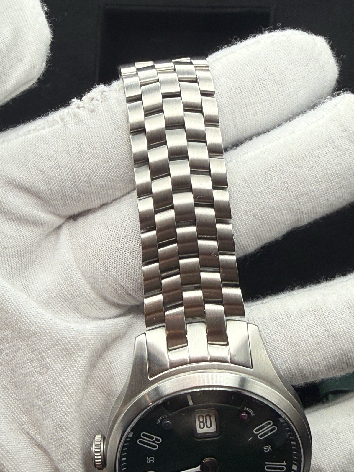 Reservoir Longbridge Mini Cooper British Racing on Bracelet, Jump Hour