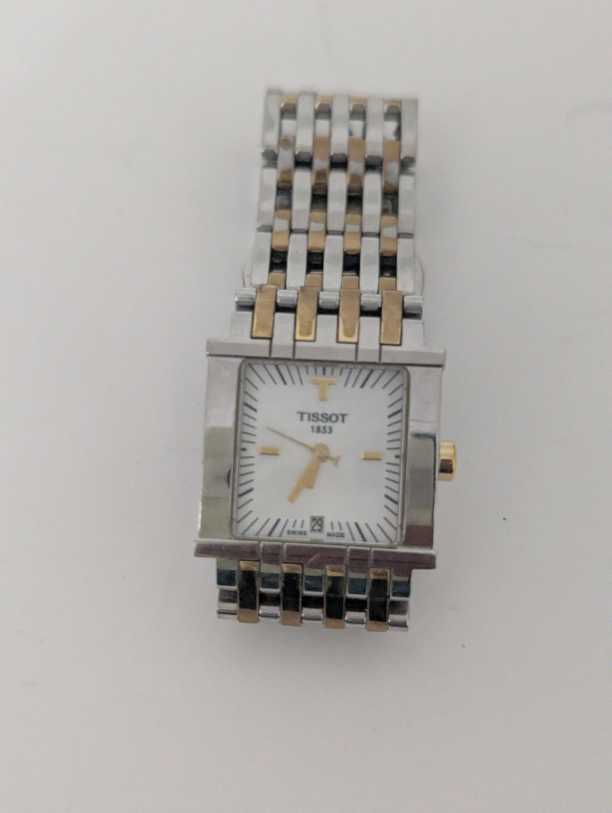 Vintage Tissot 1853 L910 Swiss Women’s Minimalist Wristwatch Stainless Steel