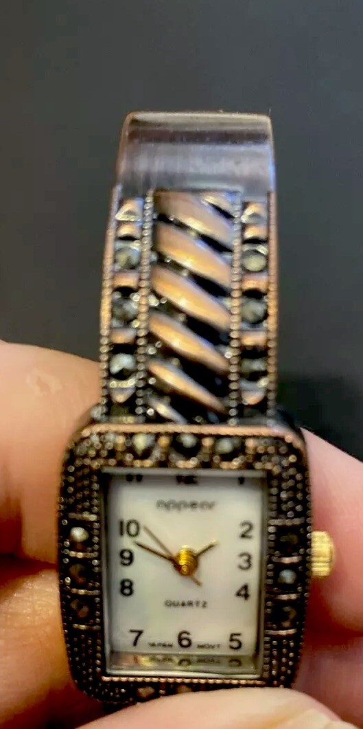 7”in Appear Women’s Copper Toned Cuff Band Park Lane quartz watch