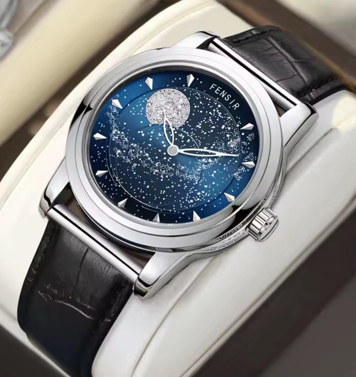 FENSIR Unisex Quartz Analog Watch 40mm Celestial Starburst Dial Gem Bezel