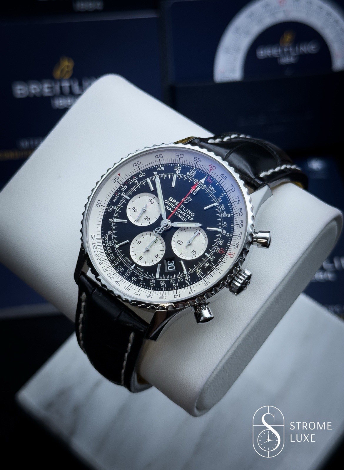 2021 Breitling Navitimer B01 Chronograph 46mm Black Dial Full Set AB0127