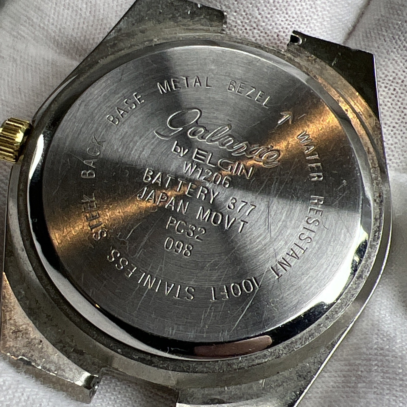 Vintage Galaxie by Elgin Watch Gold/Silver Tone Works NEEDS BATTERY – NO BAND