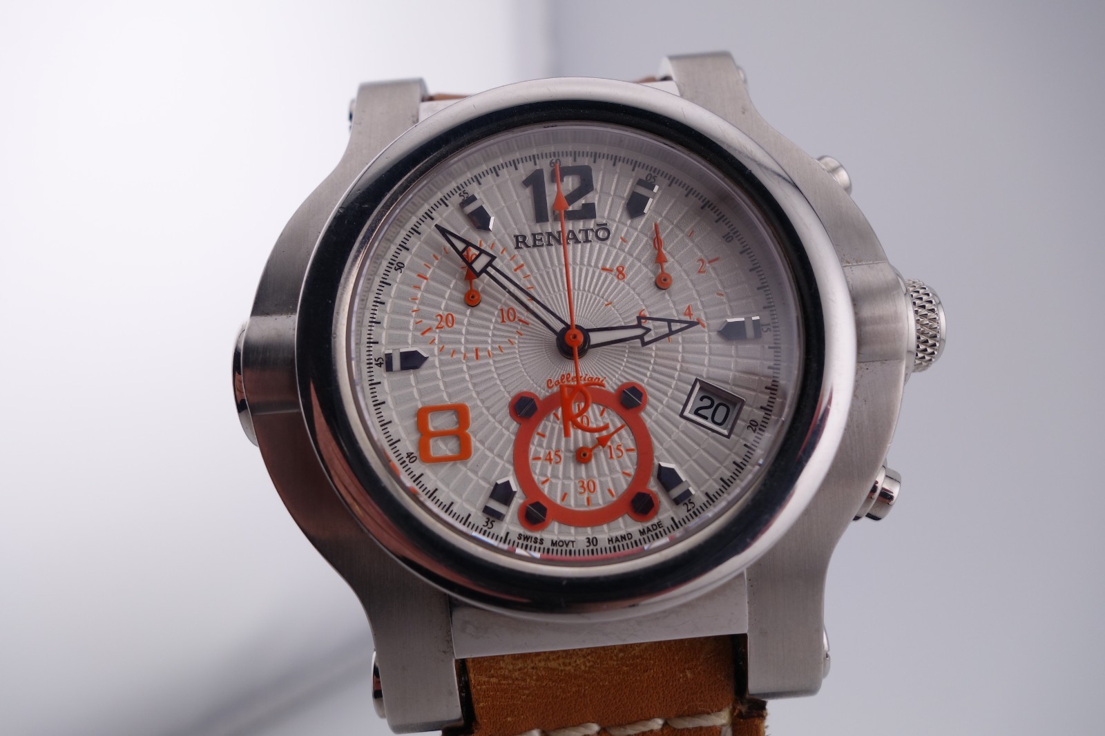 Renato WILDE BEAST Swiss Chrono, White Carbon Fiber Dial with Leather Strap