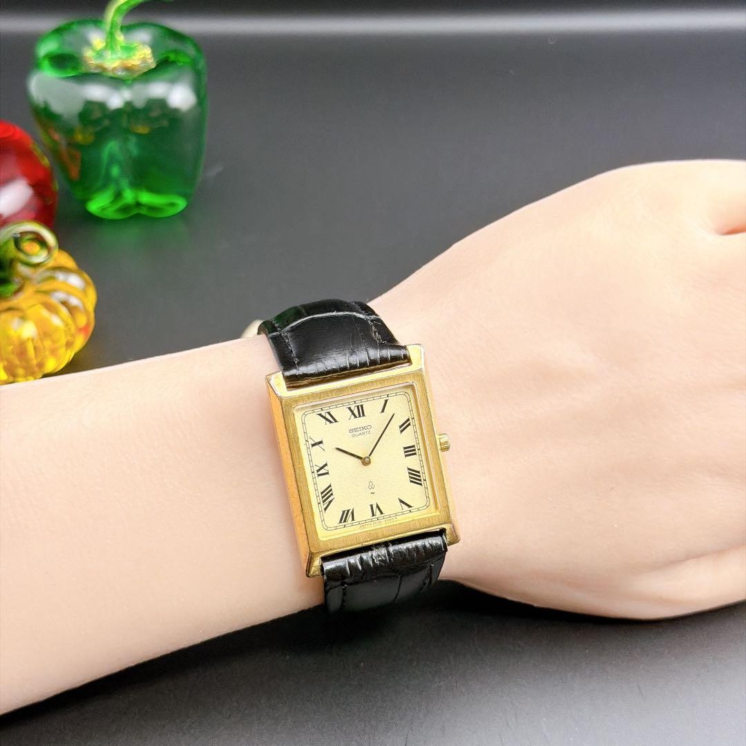 Seiko Tank Chariot Gold Quartz Men’s Watch Vintage Japan Used 071620
