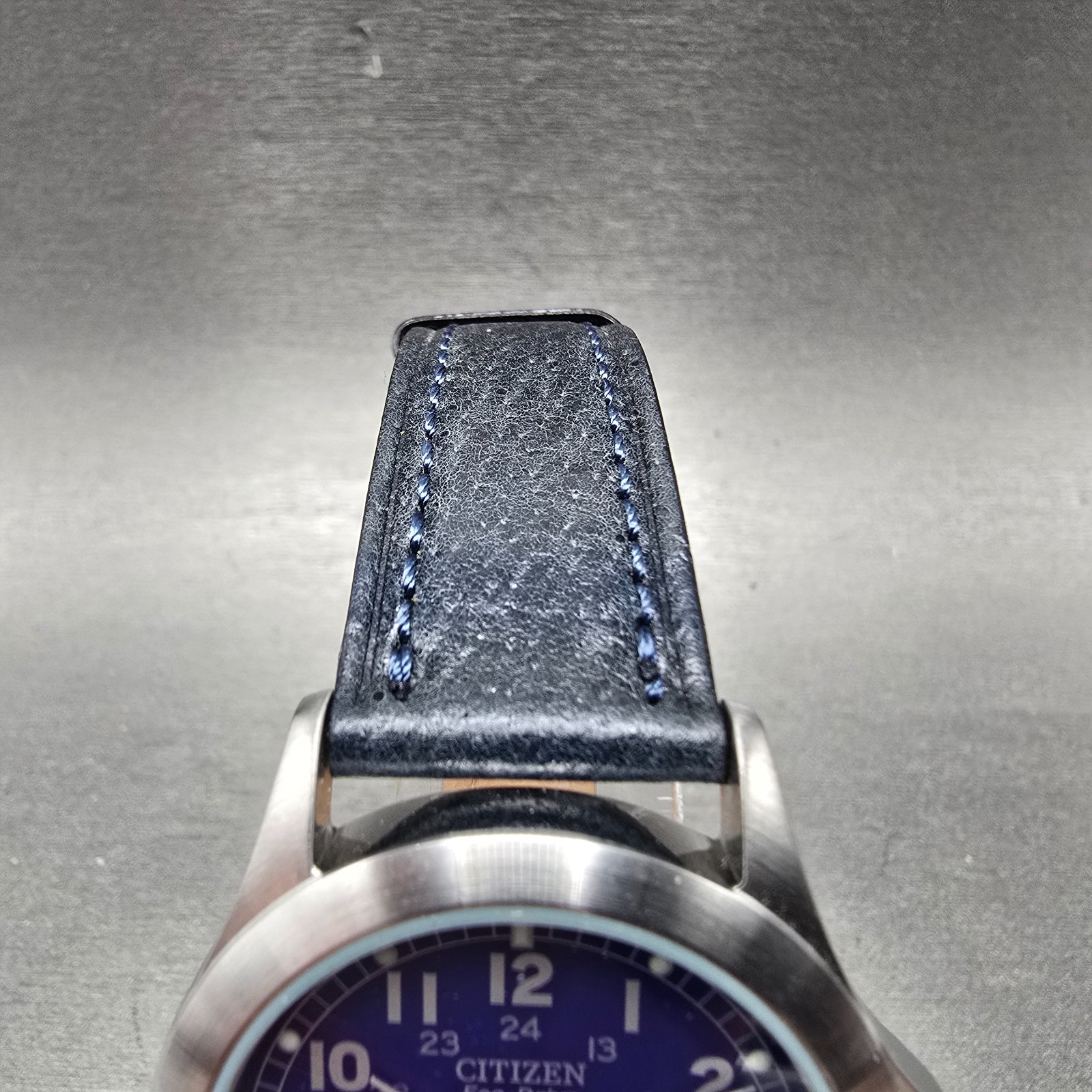 Citizen Eco-Drive Oxy Watch Men 36mm Blue Dial Silver Tone Date E110-S92685 Runs