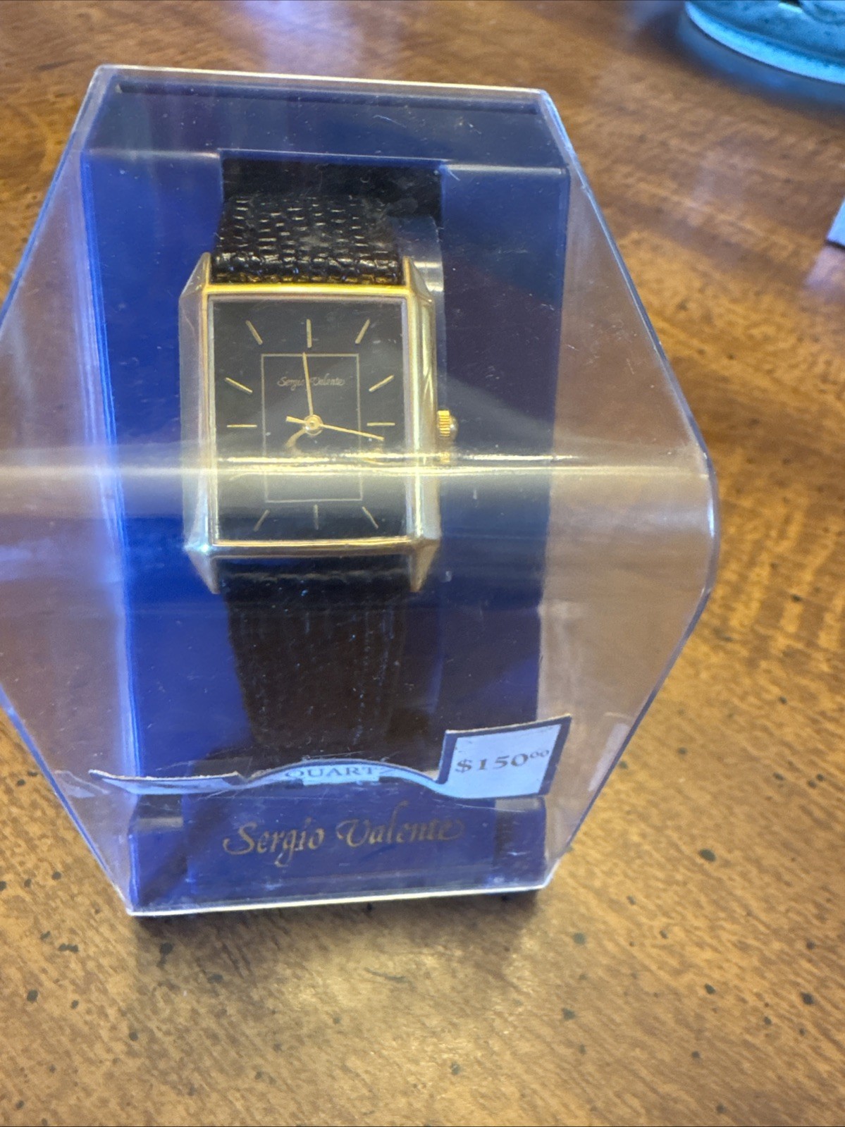 Sergio Valente Women’s Watch Gold Tone VINTAGE NEW IN BOX 80-900