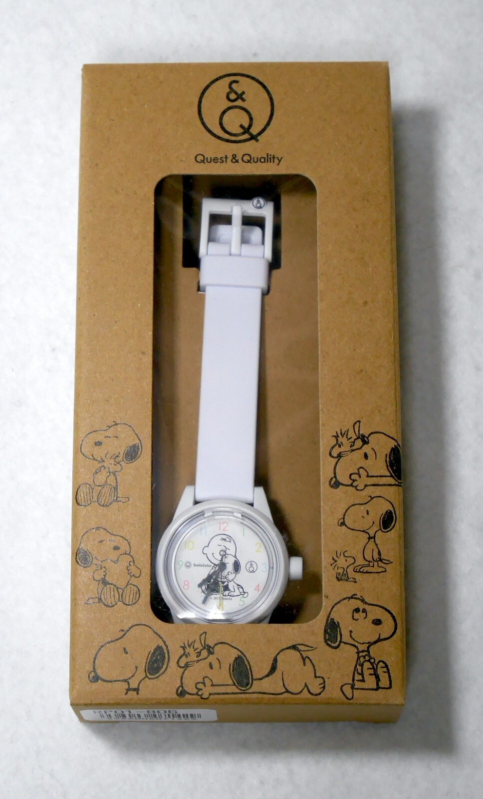 CITIZEN Q&Q Snoopy Charlie Brown Peanuts Watch RP01-806 White Solar Power