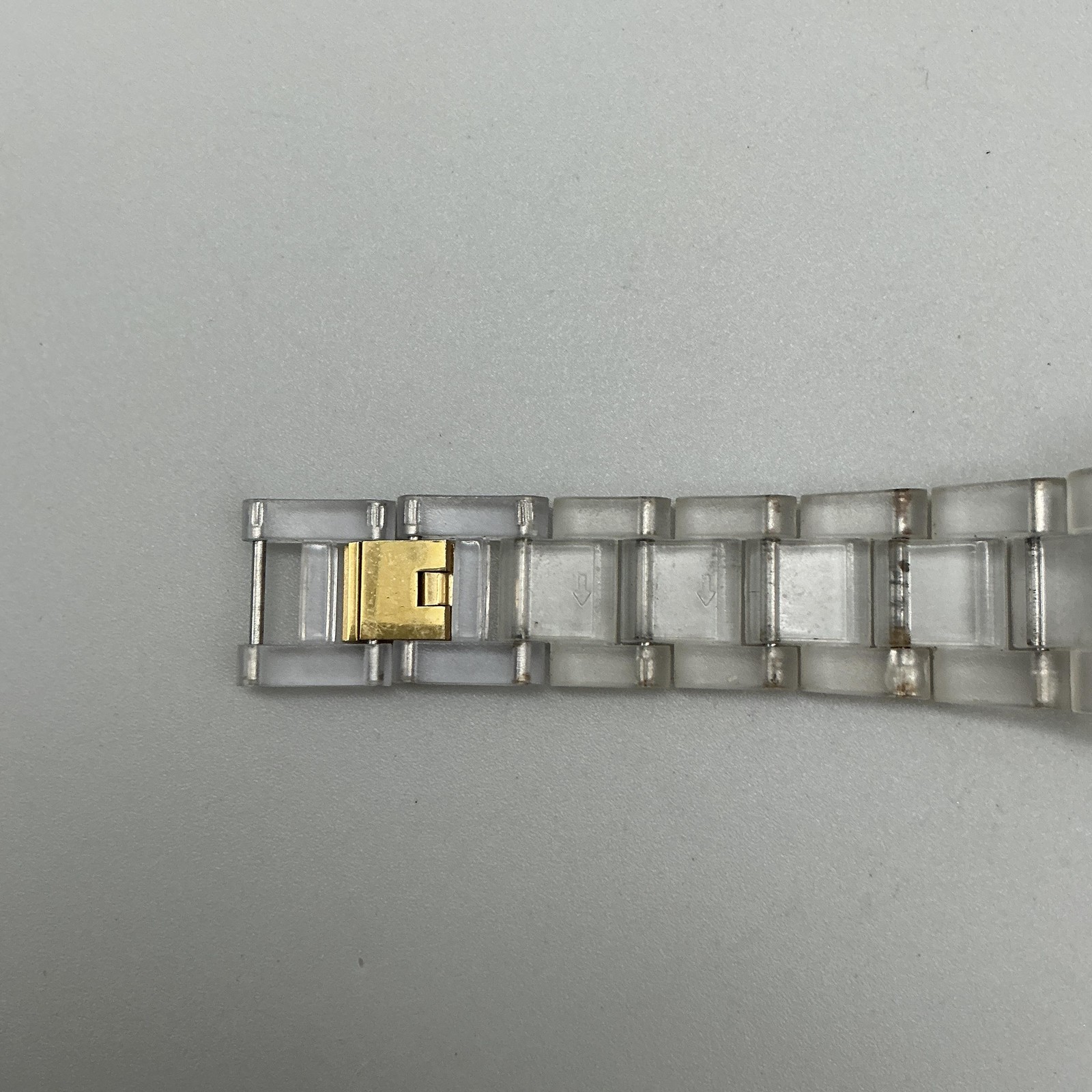 Joan Rivers Classics Womens Watch 36mm Gold Tone Crystals New Battery 7.75″
