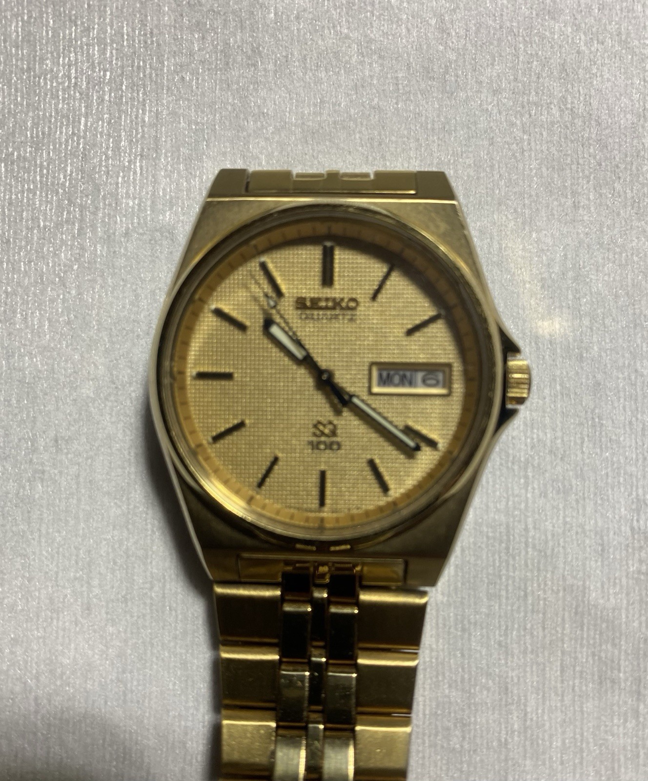 Vintage Seiko Watch Quartz SQ100 6923-8010 Stainless Steel Gold Tone Vtg 80s