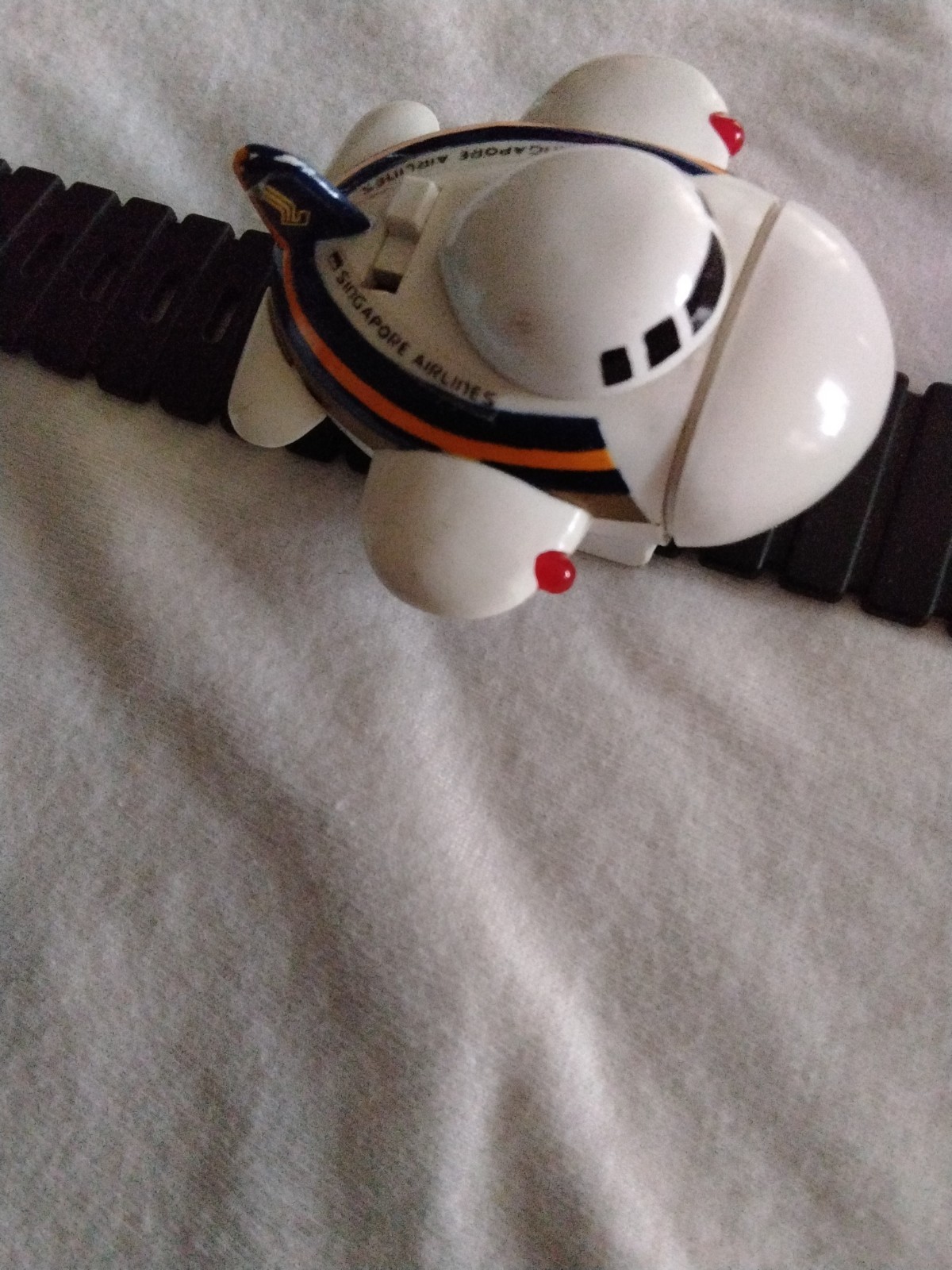 SINGAPORE AIRLINES VINTAGE 90’S WATCH LCD