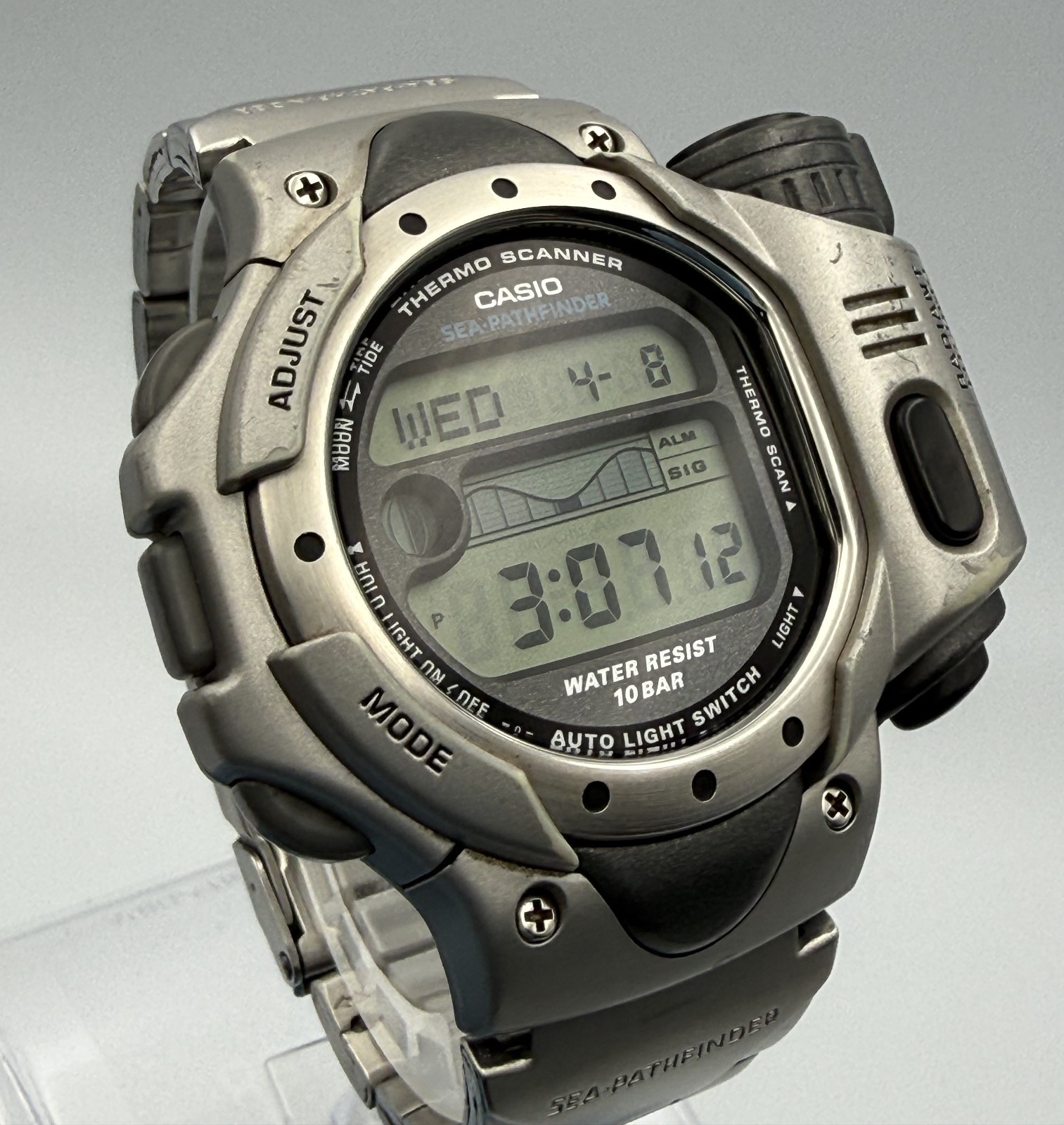 Casio SPF-10 Sea Pathfinder Vintage Thermo Scanner Watch w/Box, Links – Rank B