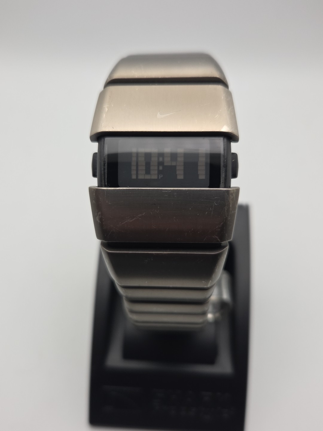 Vintage Nike RARE D Line Titanium Men’s Watch Digital Display 6.5 Inches Wrist
