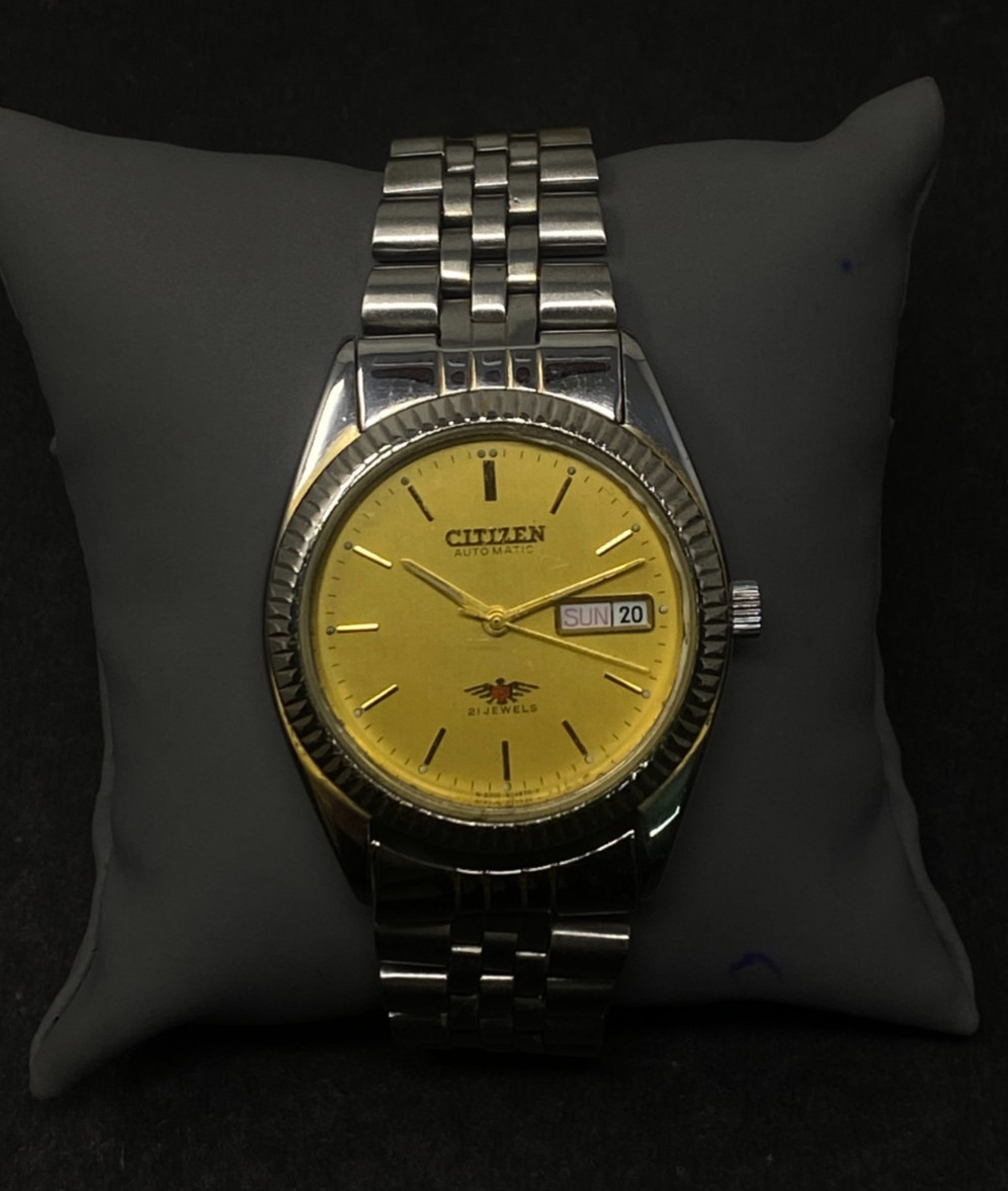 Vintage Citizen Automatic 8200A Japan Movement Day-Date Men’s Wrist Watch