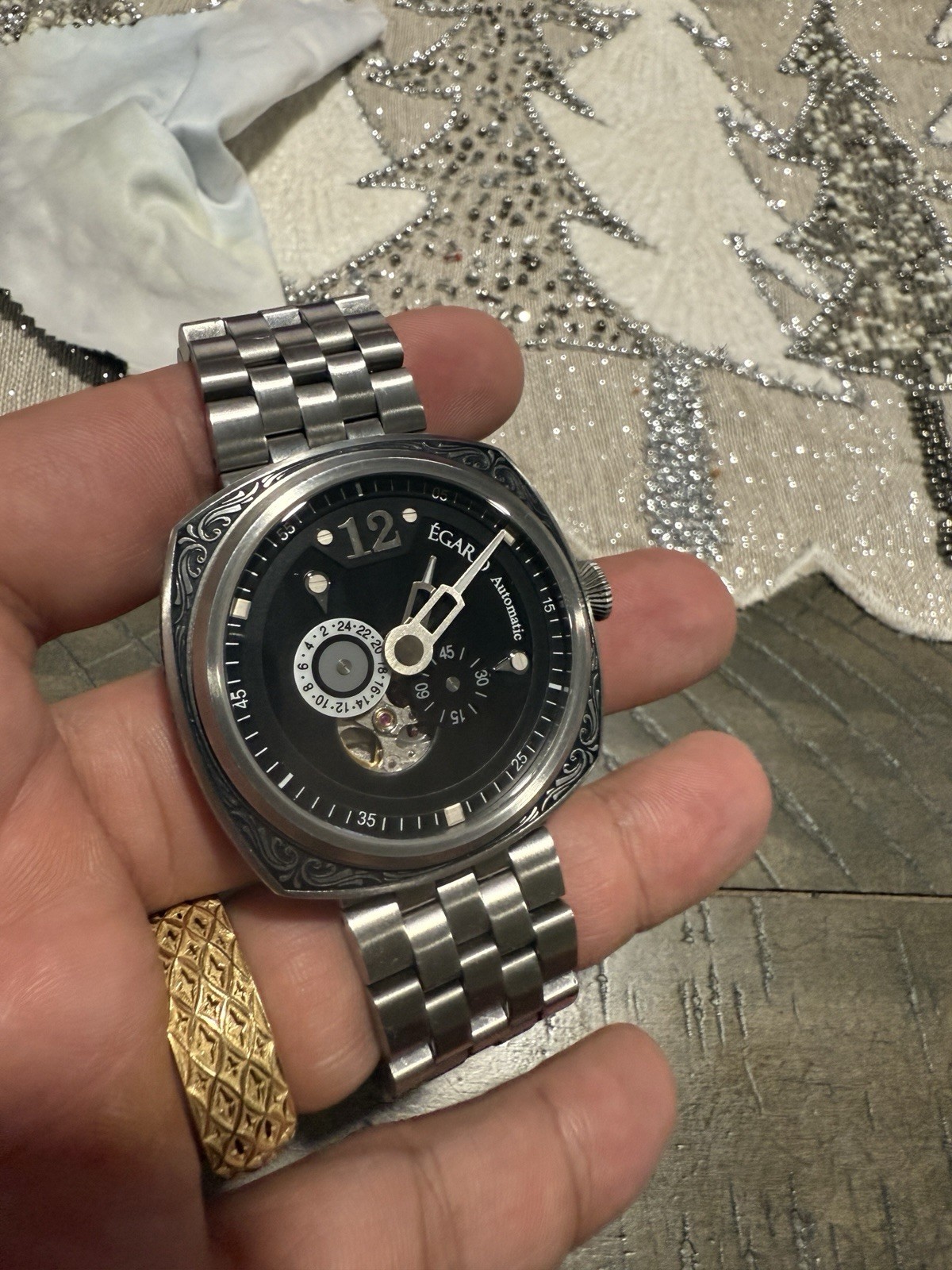 Egard Watch