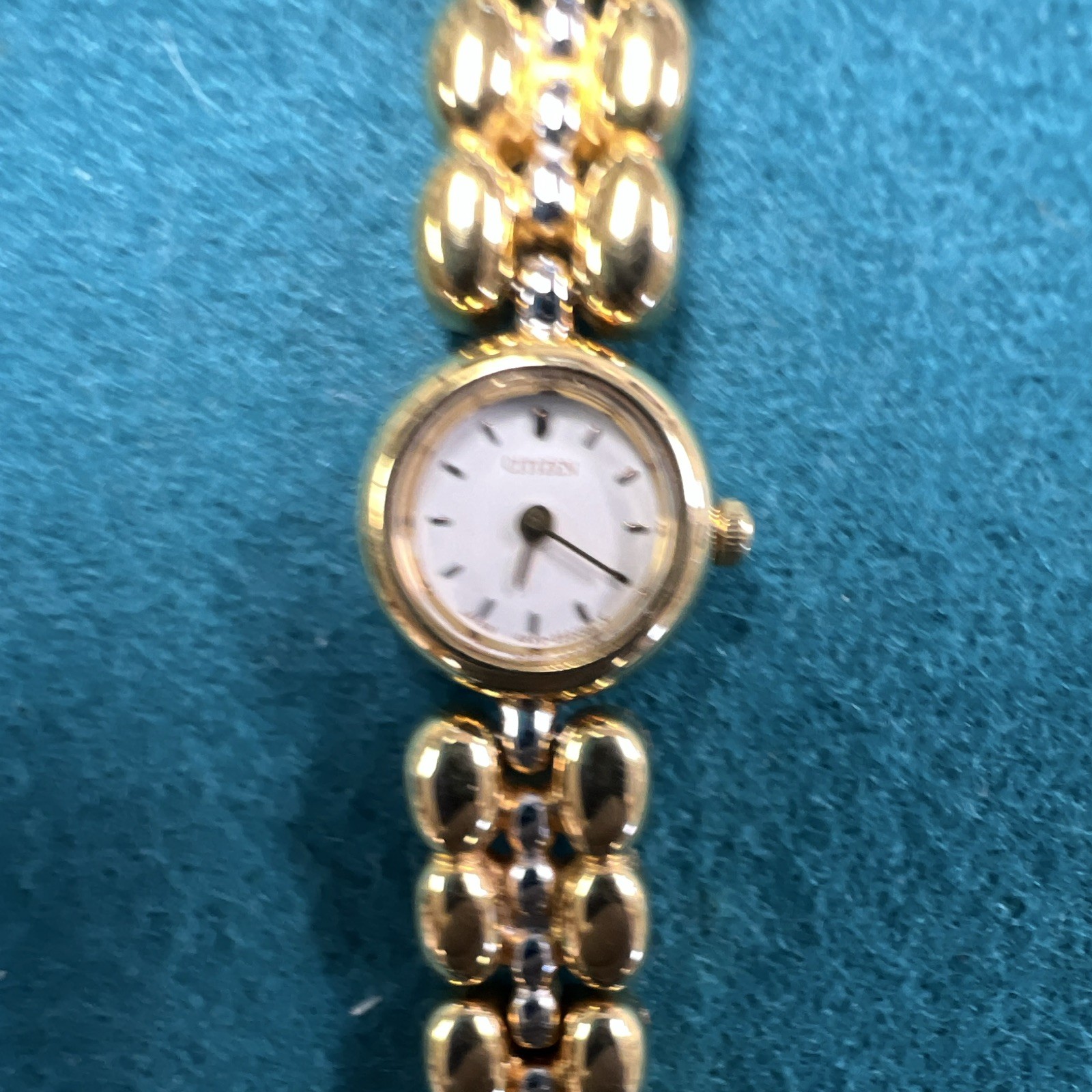 Citizen Women’s Quartz Analog Gold Tone Bracelet Watch White Dial Stick Index