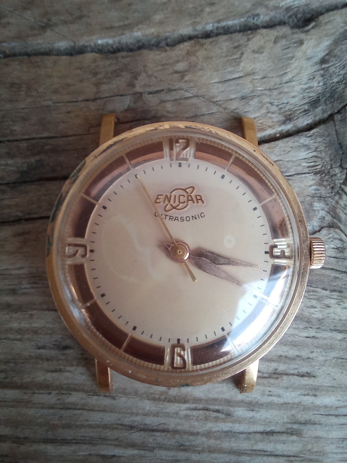 ENICAR Ultrasonic 23-Jewel Manual Wind Men’s Vintage Watch Used
