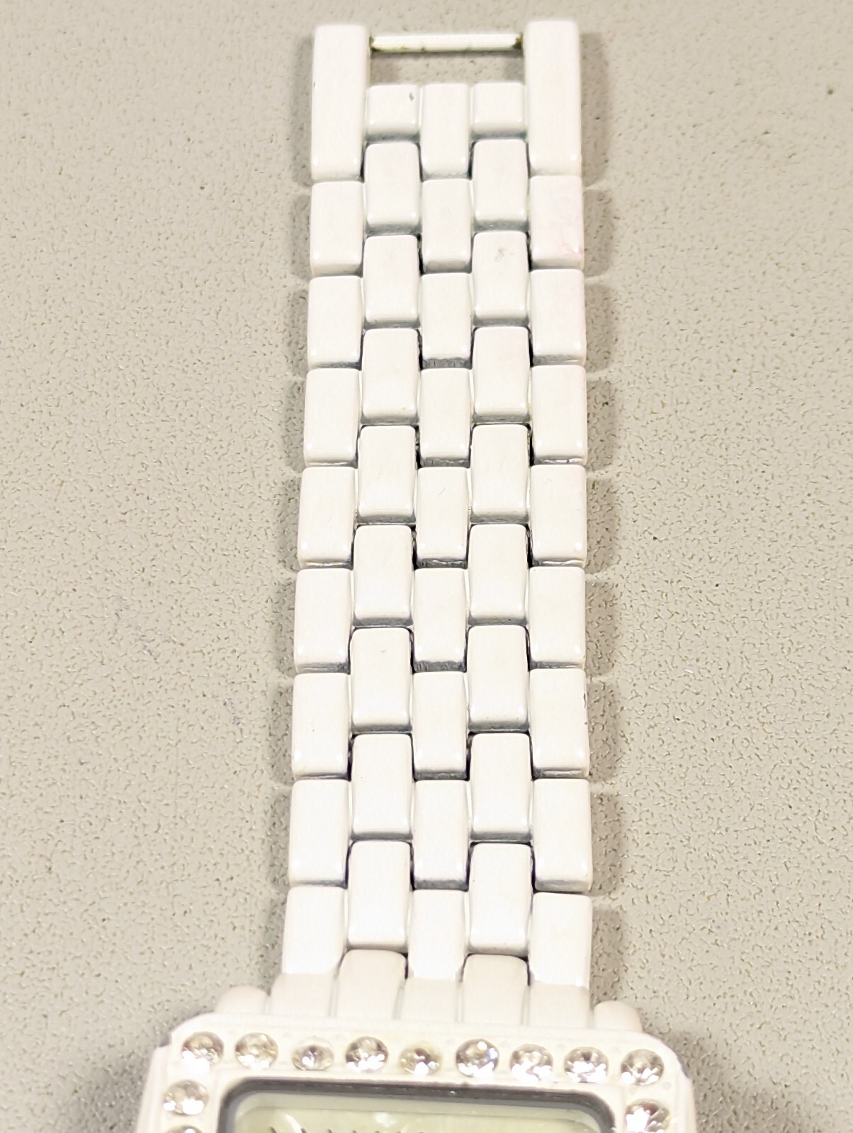 Pearlized Dial Crystal Accent White Link Bracelet Band Watch 7 Inch