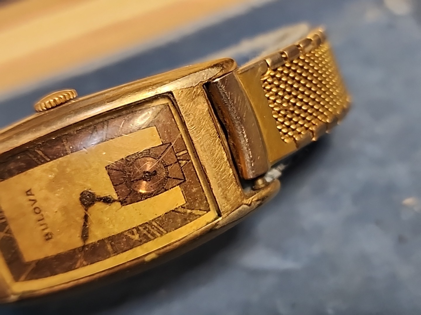 Vintage Bulova Midshipman Watch 17 Jewels Swiss Adjusted Bulova Curve RUNS