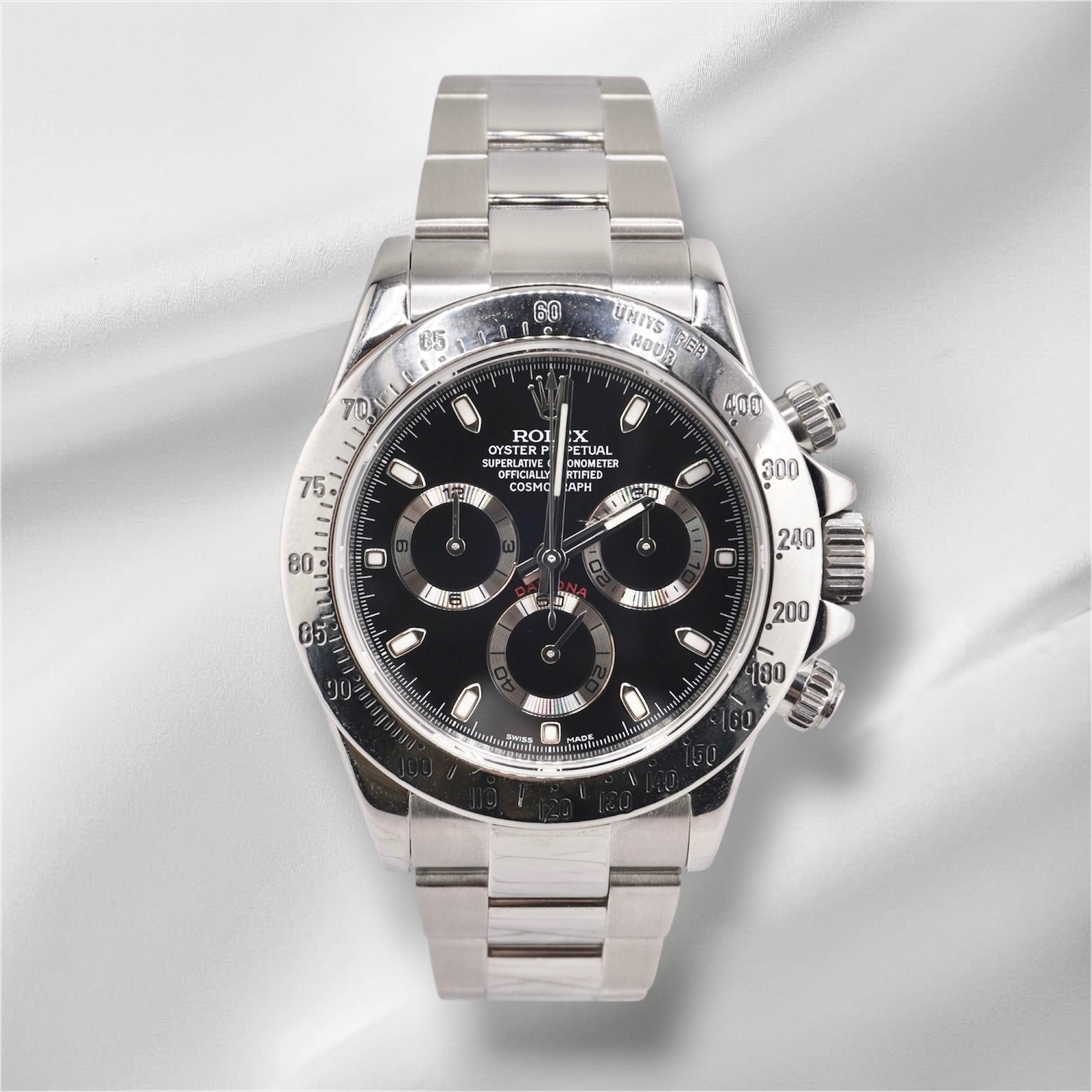 Rolex Daytona 40mm Stainless Steel Black Dial Smooth Oyster Watch 116520