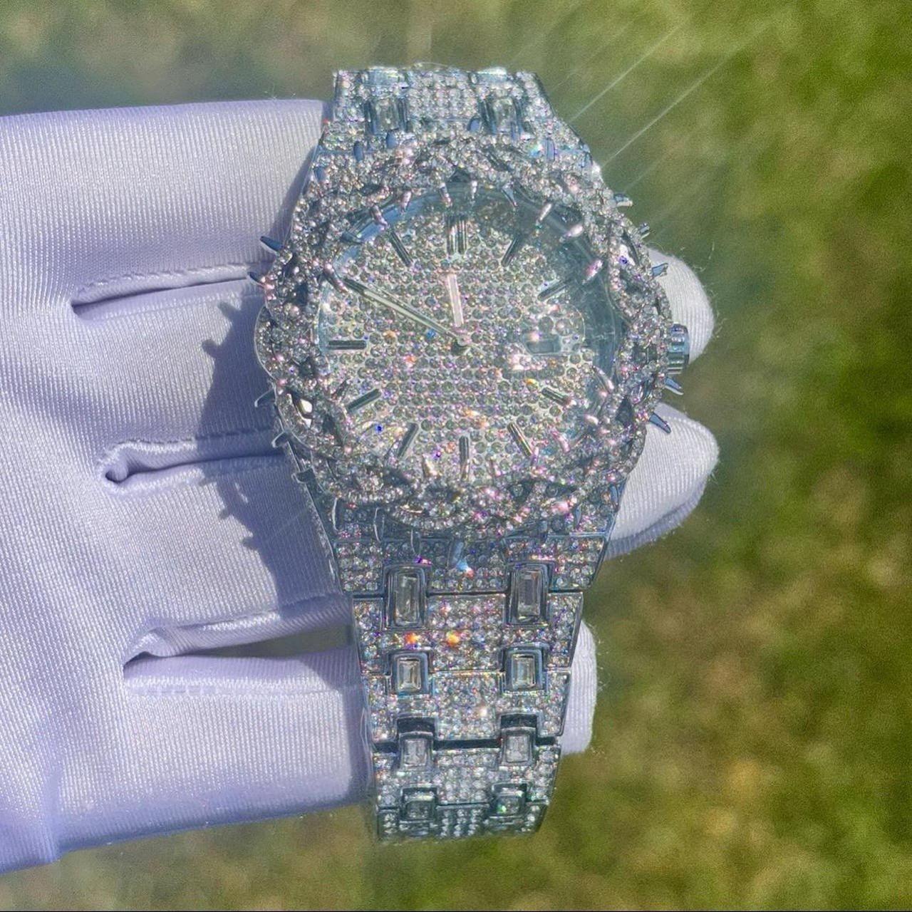 Iced Out CZ Diamond Thorn Watch Heavy Luxury Quartz Movement Watch