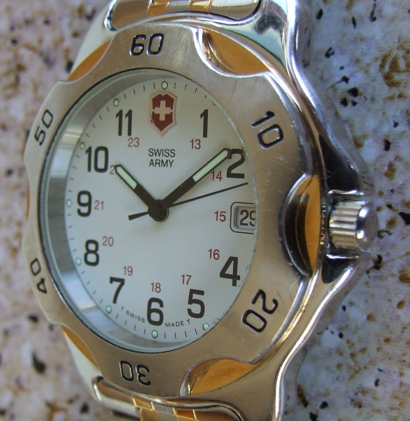 SWISS ARMY~Mens ClaSSiC OFFICERS 1884 Polished GOLD TT RATCHET~SS BRACELET~SWEET