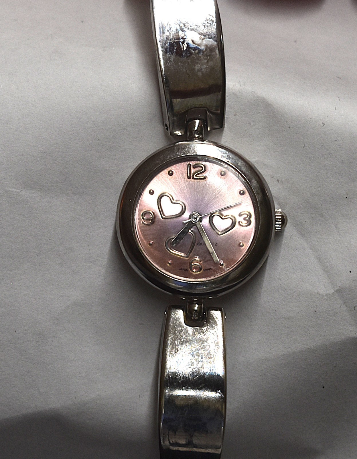 Vintage Prima Donna Watch women 24mm silver tone with pink and hearts 413A